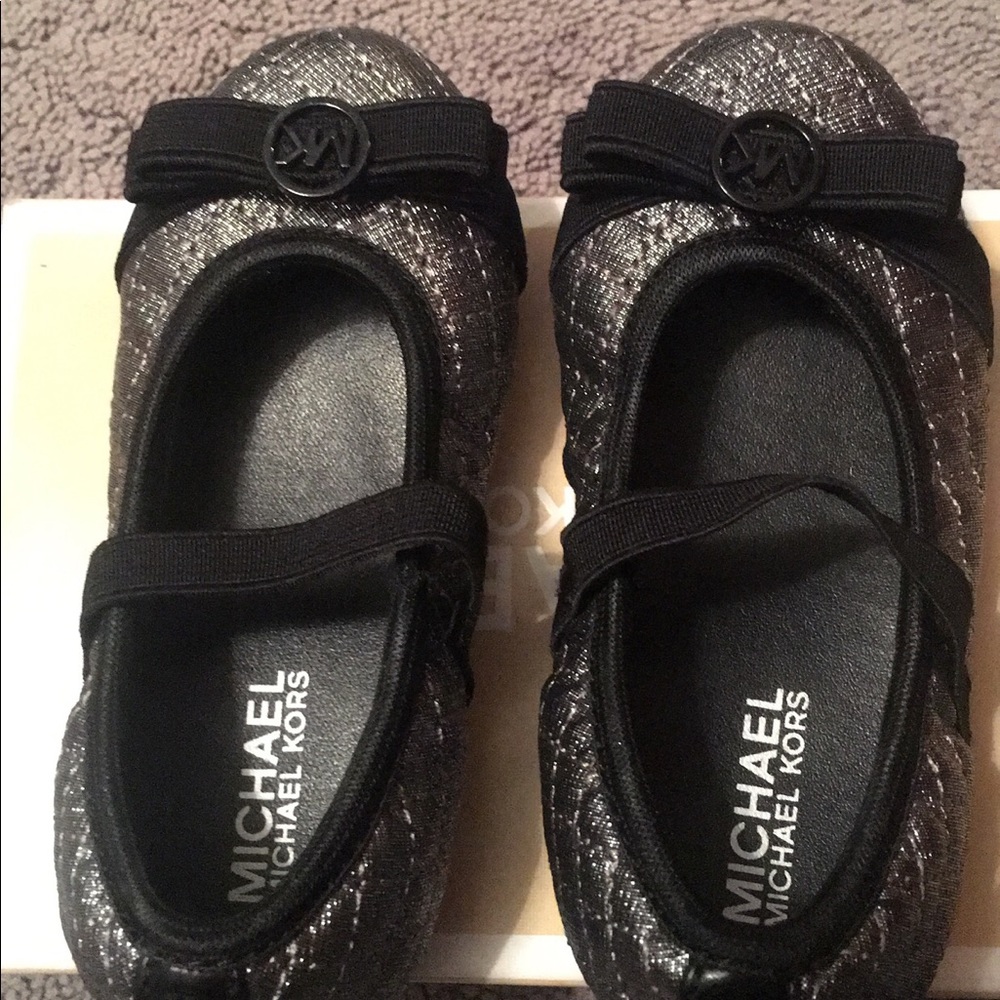 Michael Korda kids shoes